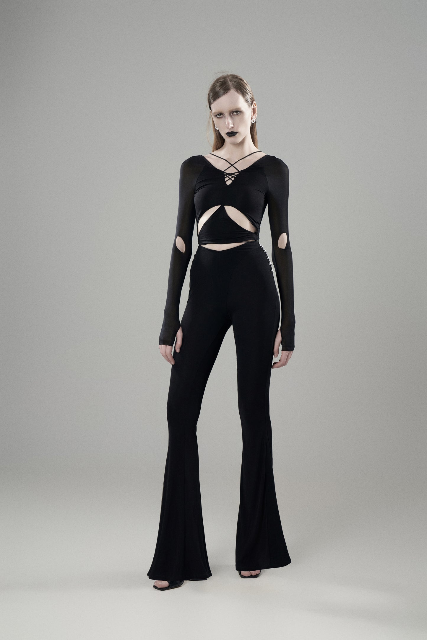 LEAN LINE FLARE PANTS