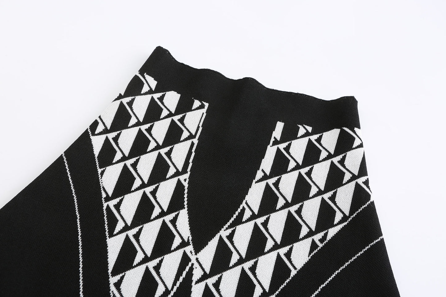 Knitted Halterneck Crop Top