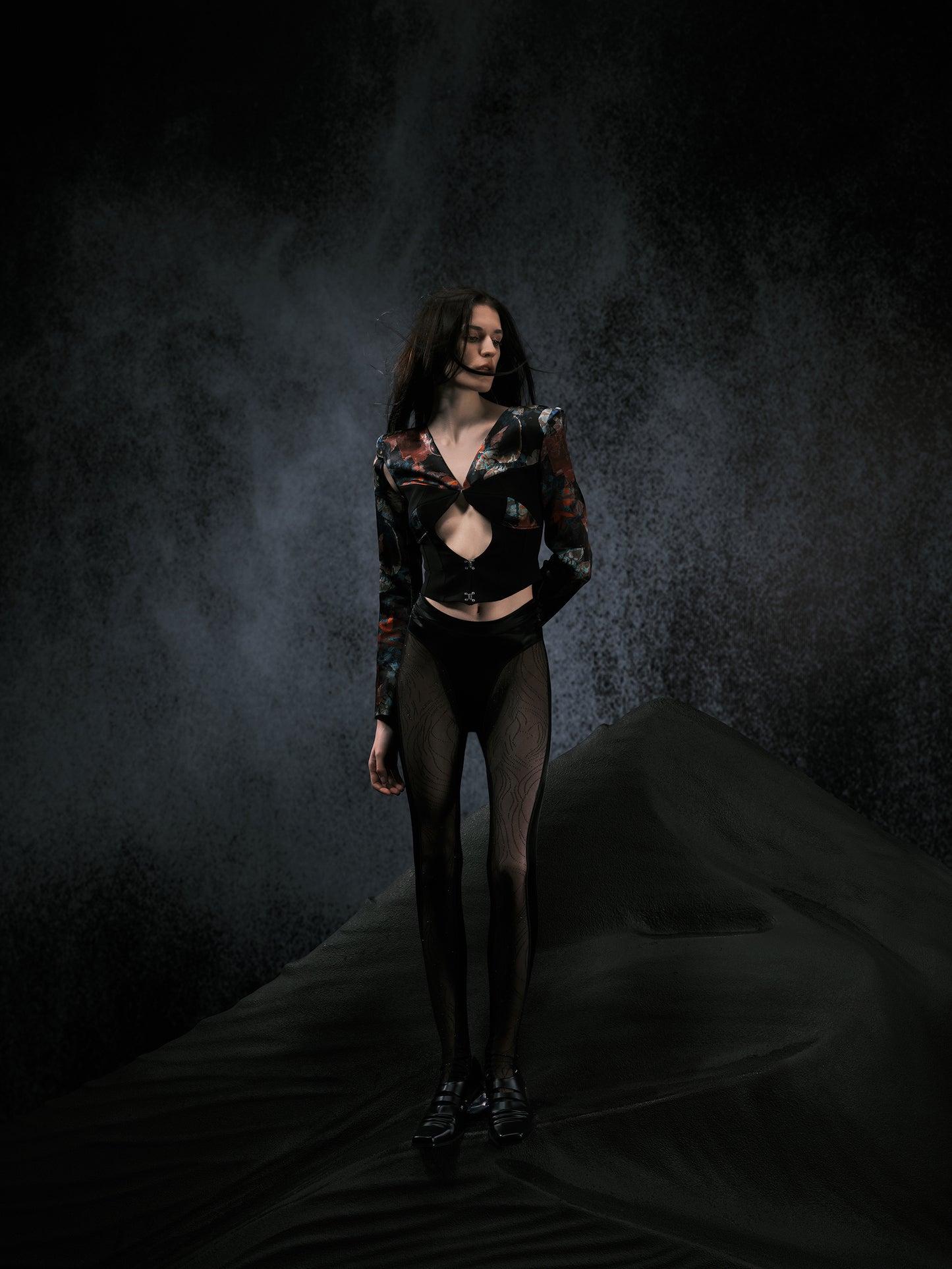 CONTRAST LEATHER STOCKINGS