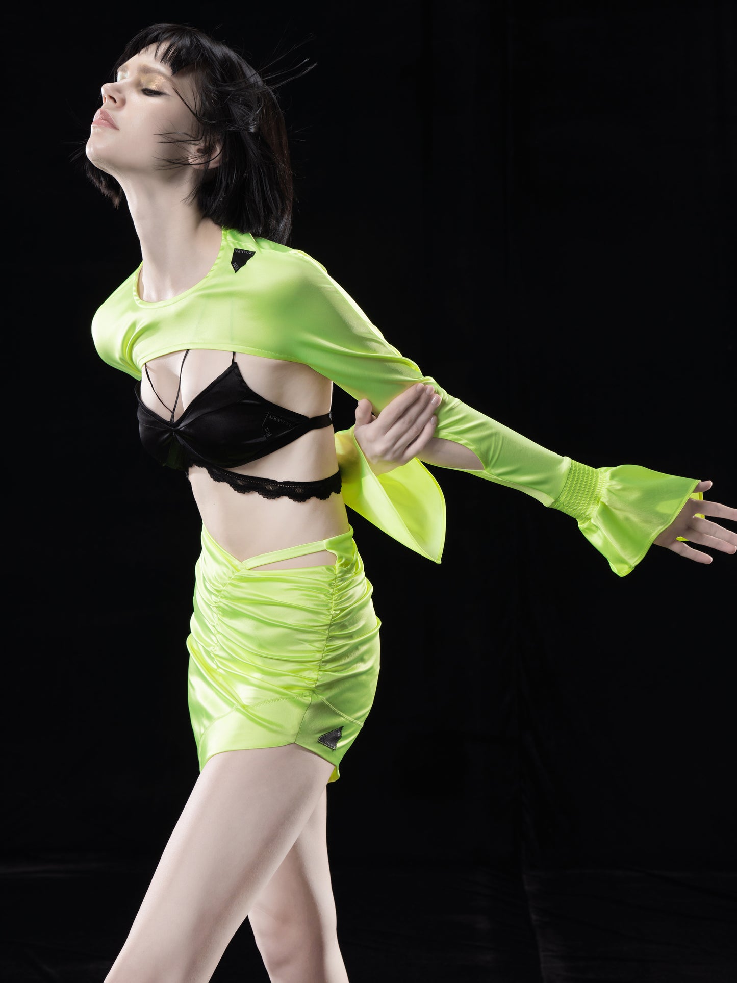 NEON GREEN ASYMMETRIC GATHERED. MINI SKIRT