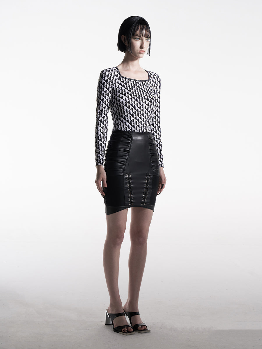 Printed Square-neck Fitted Base Layer Top