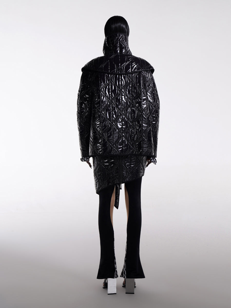 OVERSIZED QUITED JACKET WITH DESIGNED SILHOUETTE